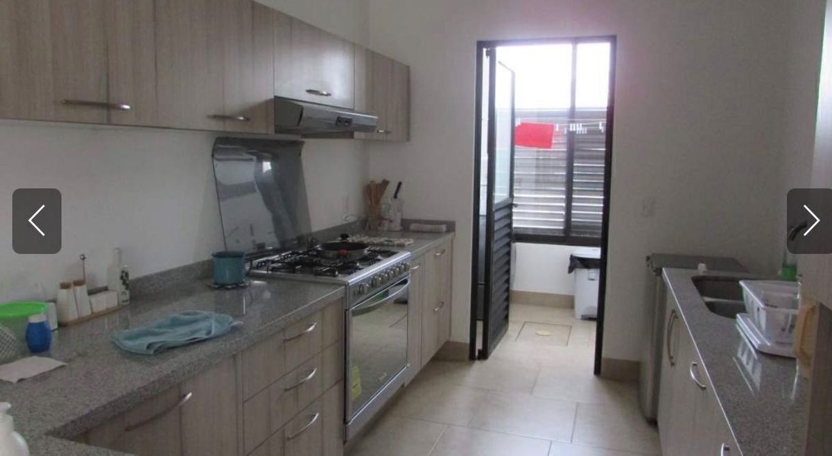 casa-en-renta-en-el-refugio-4-recmaras--rooftop-torre-de-piedra-providencia5-26132