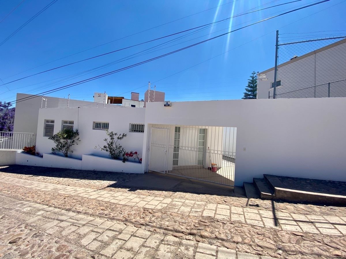 Casa en RENTA en la zona de Marfil en Guanajuato Guanajuato