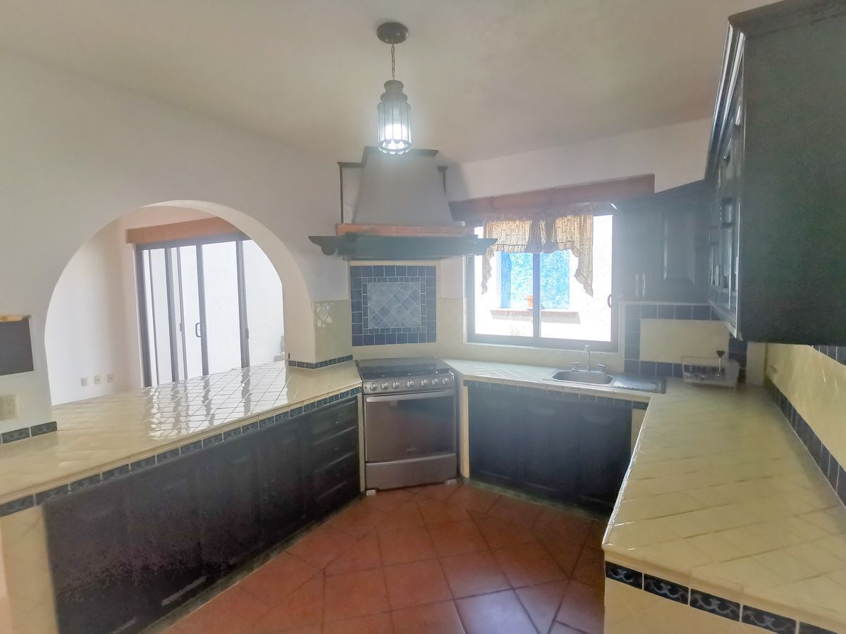 casa-en-renta-en-marfil-en-privada-segura-guanajuato-guanajuato18-32706