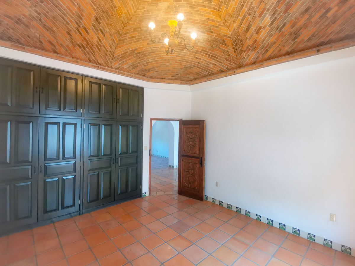 casa-en-renta-en-marfil-en-privada-segura-guanajuato-guanajuato36-32706