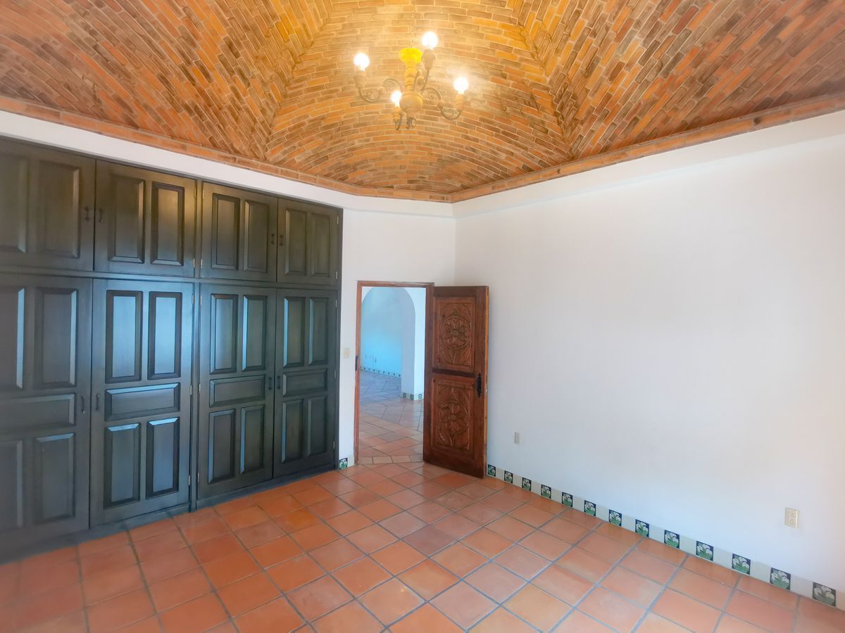 casa-en-renta-en-marfil-en-privada-segura-guanajuato-guanajuato36-32706