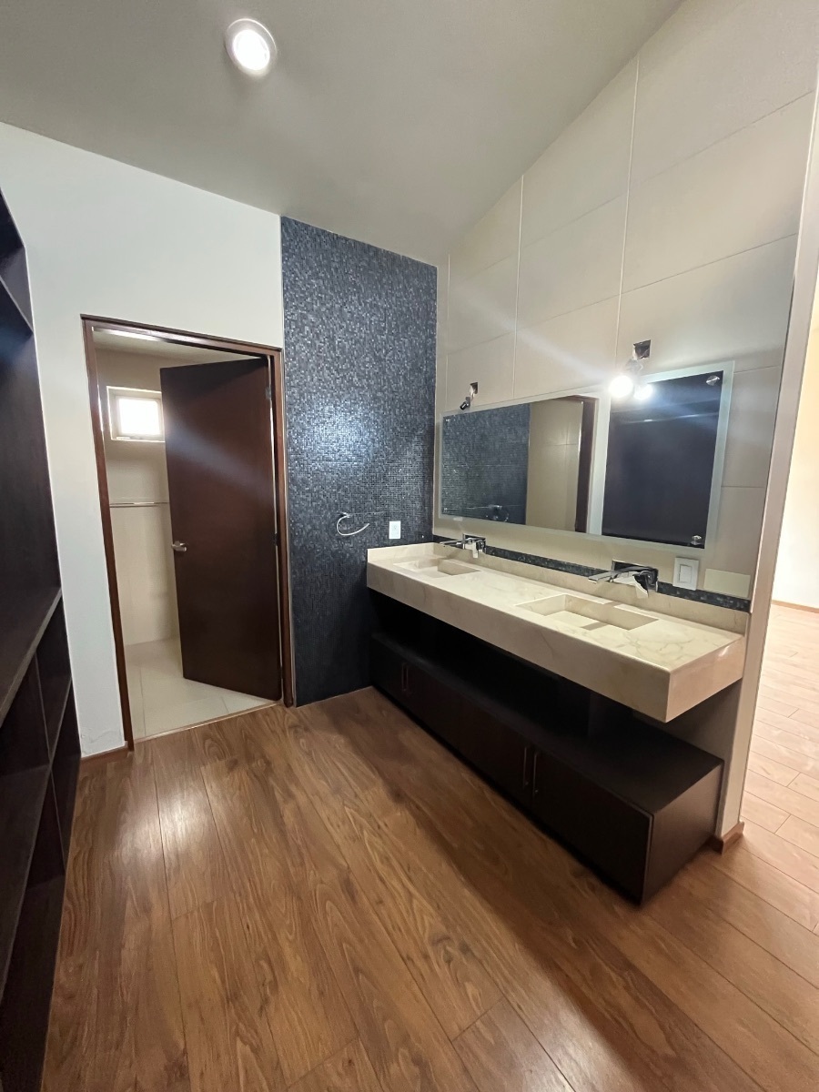 casa-en-renta-en-pedregal-del-bosque11-32772