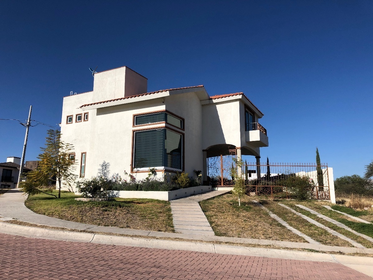 casa-en-renta-en-residencial-vista-caada3-28850
