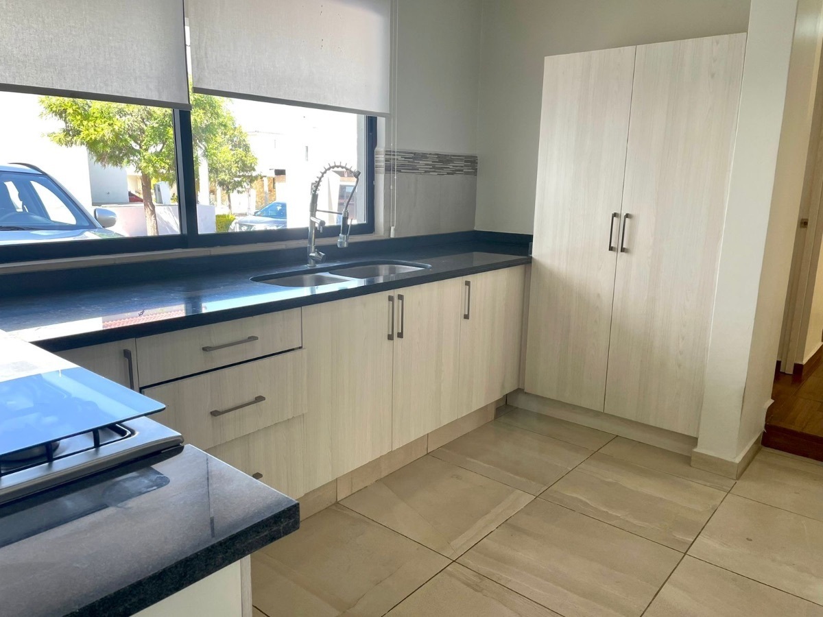 casa-en-renta-en-zibata22-28867