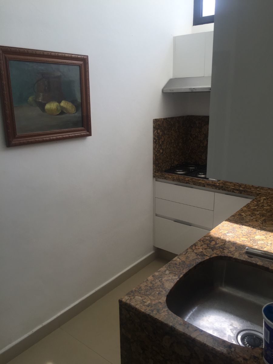 casa-en-venta--en-yucatan-country-club-frente-al-hoyo-8-y-1814-31594