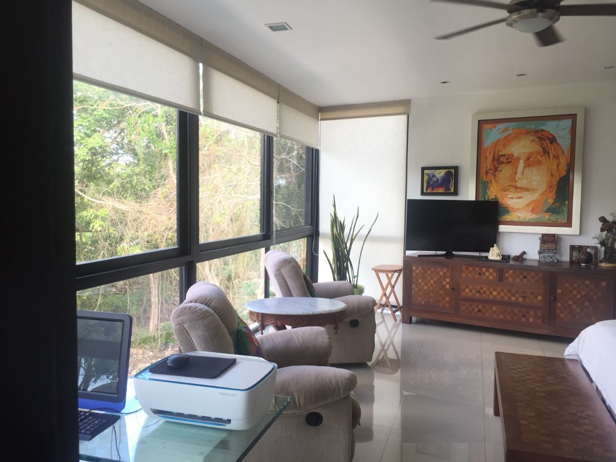 casa-en-venta--en-yucatan-country-club-frente-al-hoyo-8-y-1826-31594