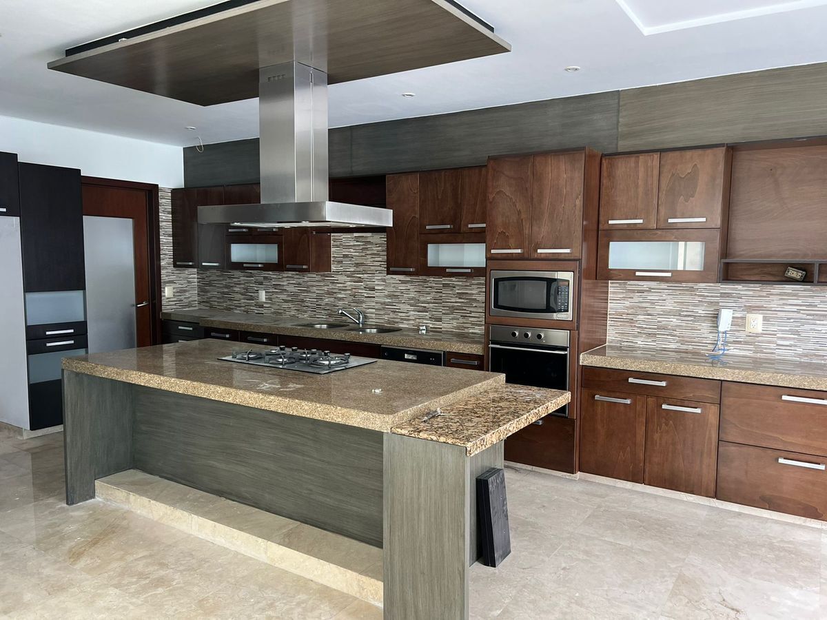 casa-en-venta--o-renta-en-coto-en-fracc-puerta-de-hierro5-30413