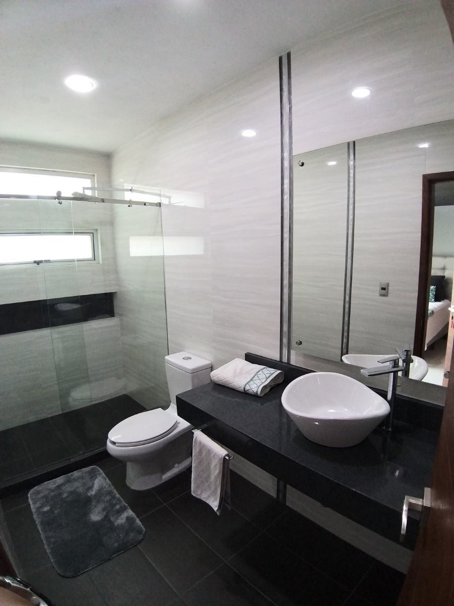 casa-en-venta-4-habitaciones-roof-gardencentro-sur-quertaro20-11765