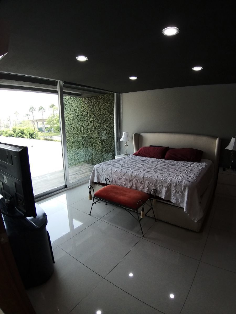 casa-en-venta-4-habitaciones-roof-gardencentro-sur-quertaro21-11765