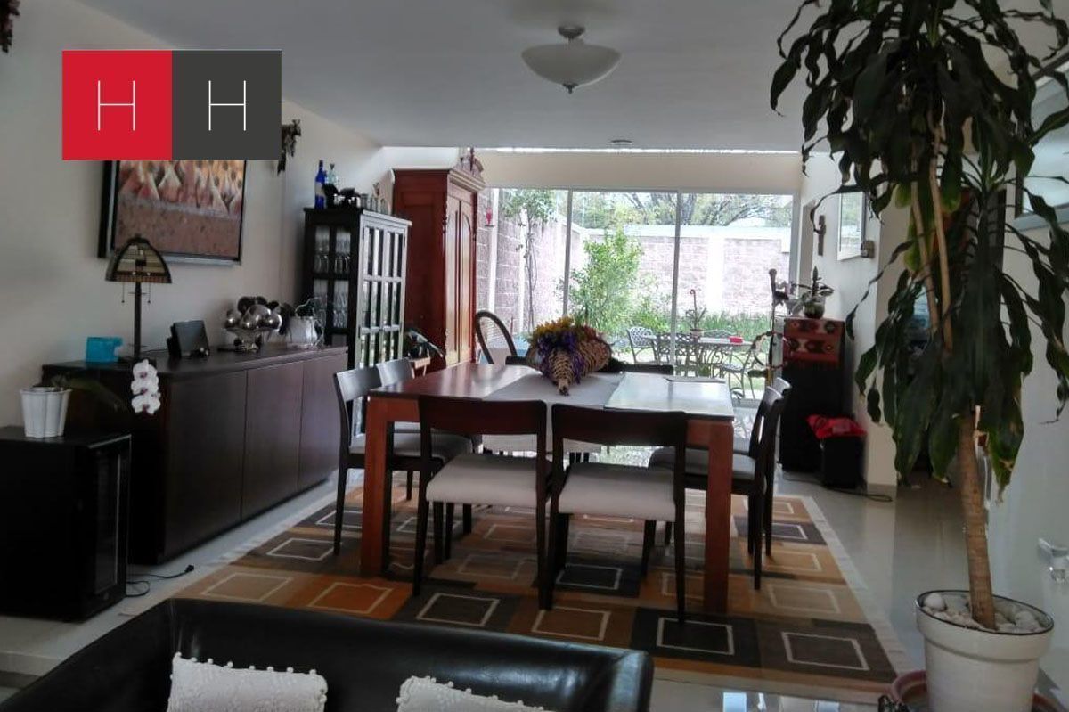 Casa en Venta a 5 minutos de C.U.