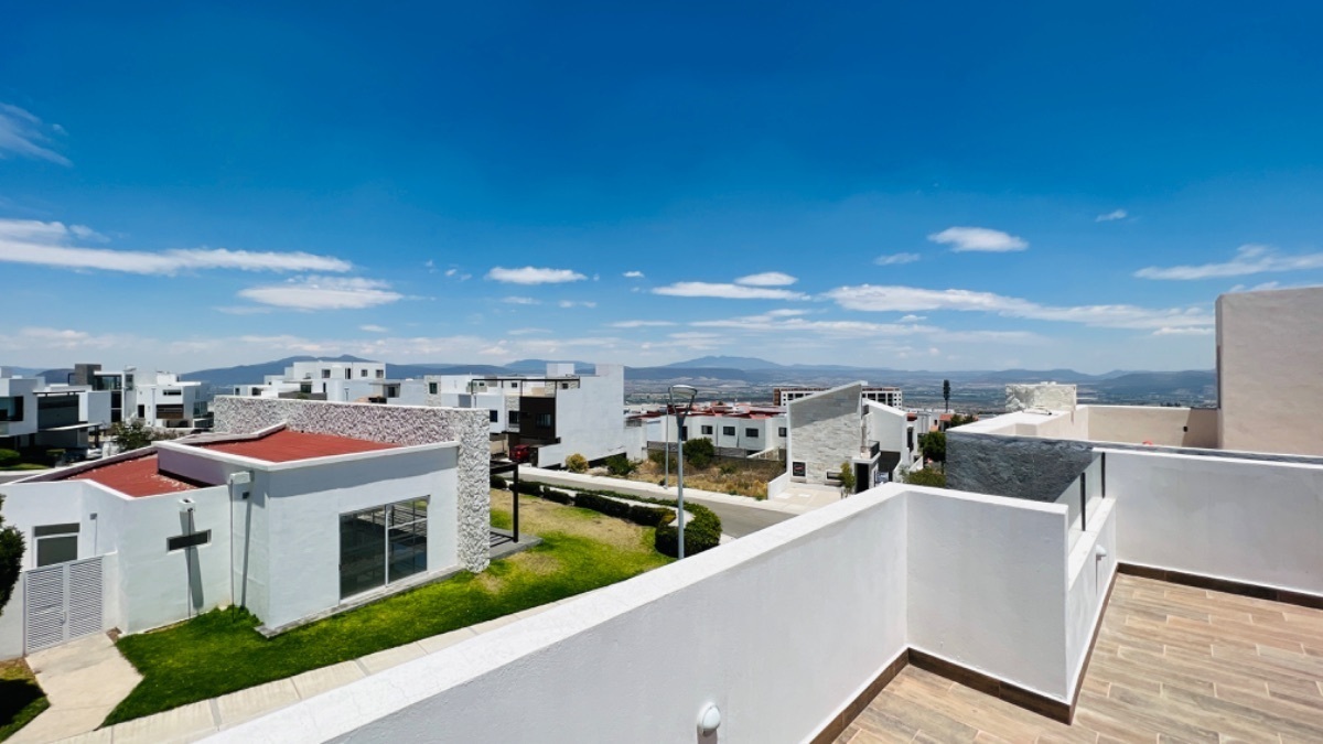 casa-en-venta-acantha-zibata-con-roof-garden-y-family-room35-32344