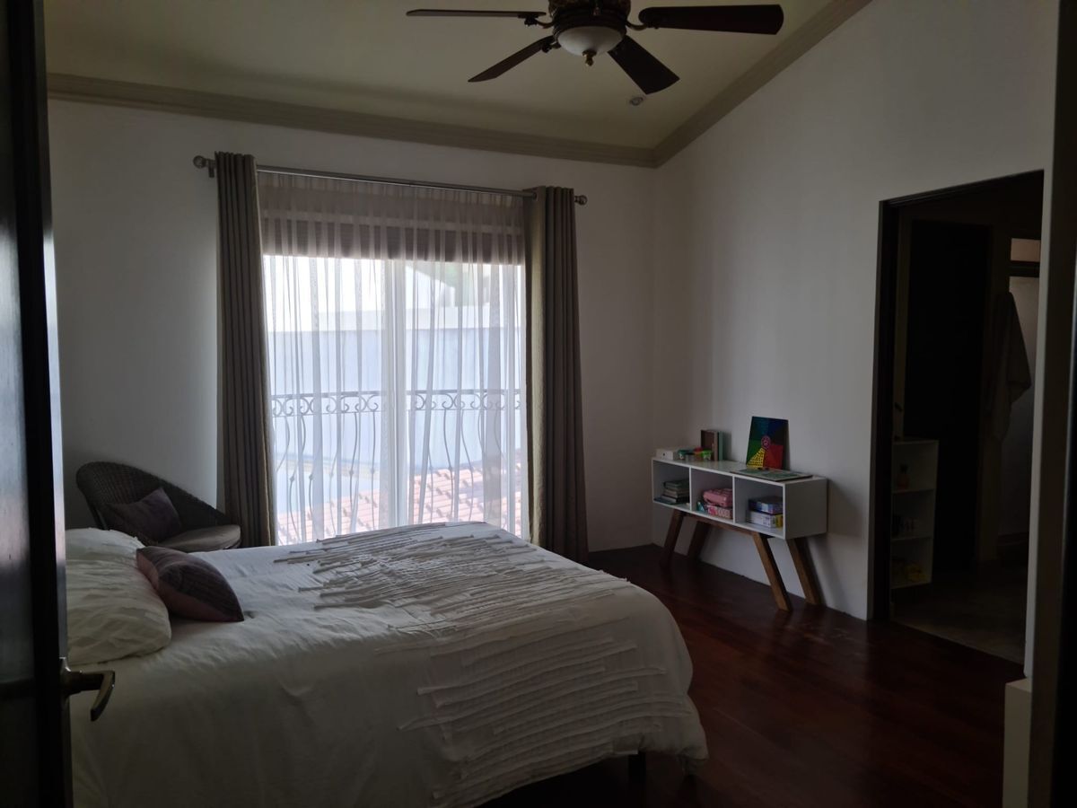 casa-en-venta-bosquencinos10-19263