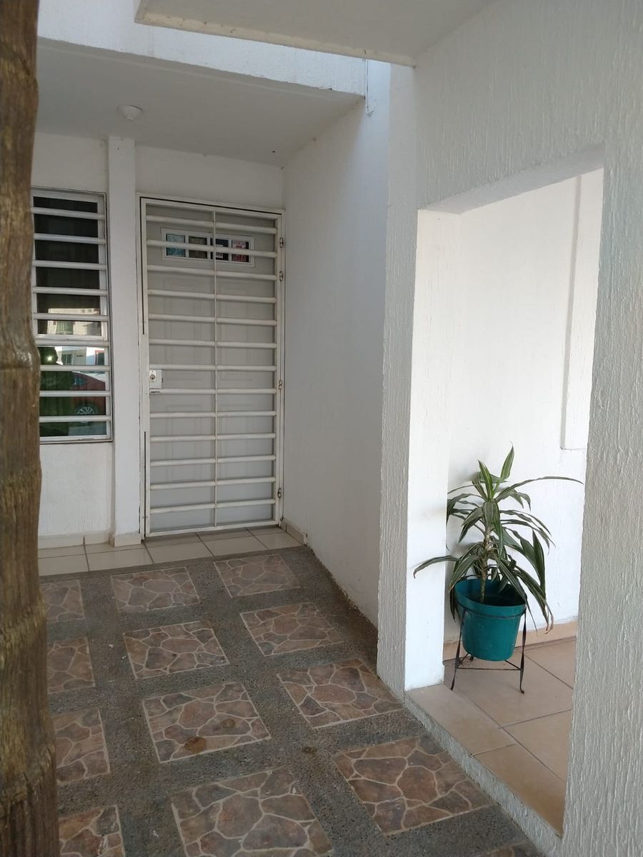 casa-en-venta-brisas-del-pedregal-al-sur-de-len-por-salida-a-eje-metropolitano15-28289