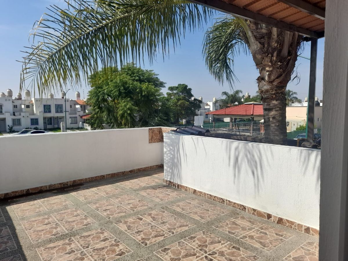 casa-en-venta-brisas-del-pedregal-al-sur-de-len-por-salida-a-eje-metropolitano38-28289