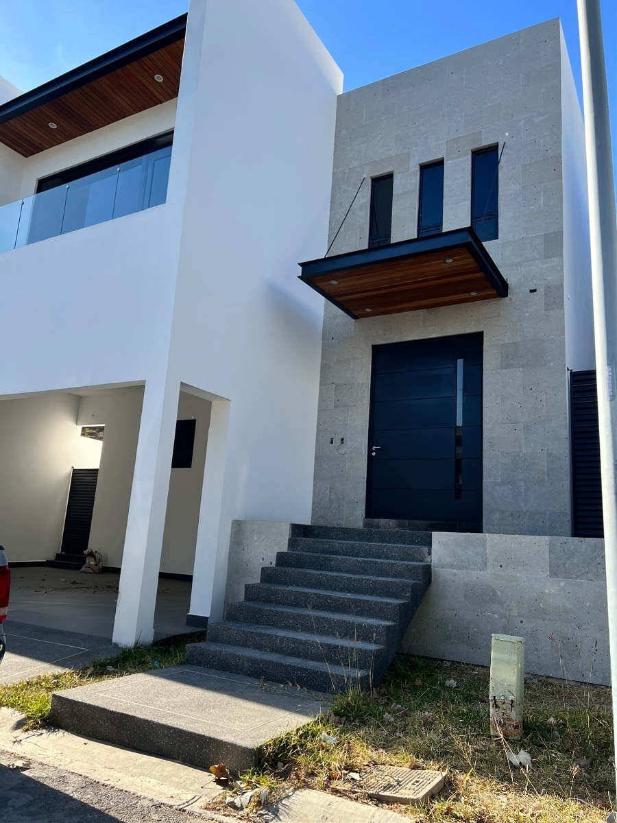 casa-en-venta-carretera-nacional3-19321
