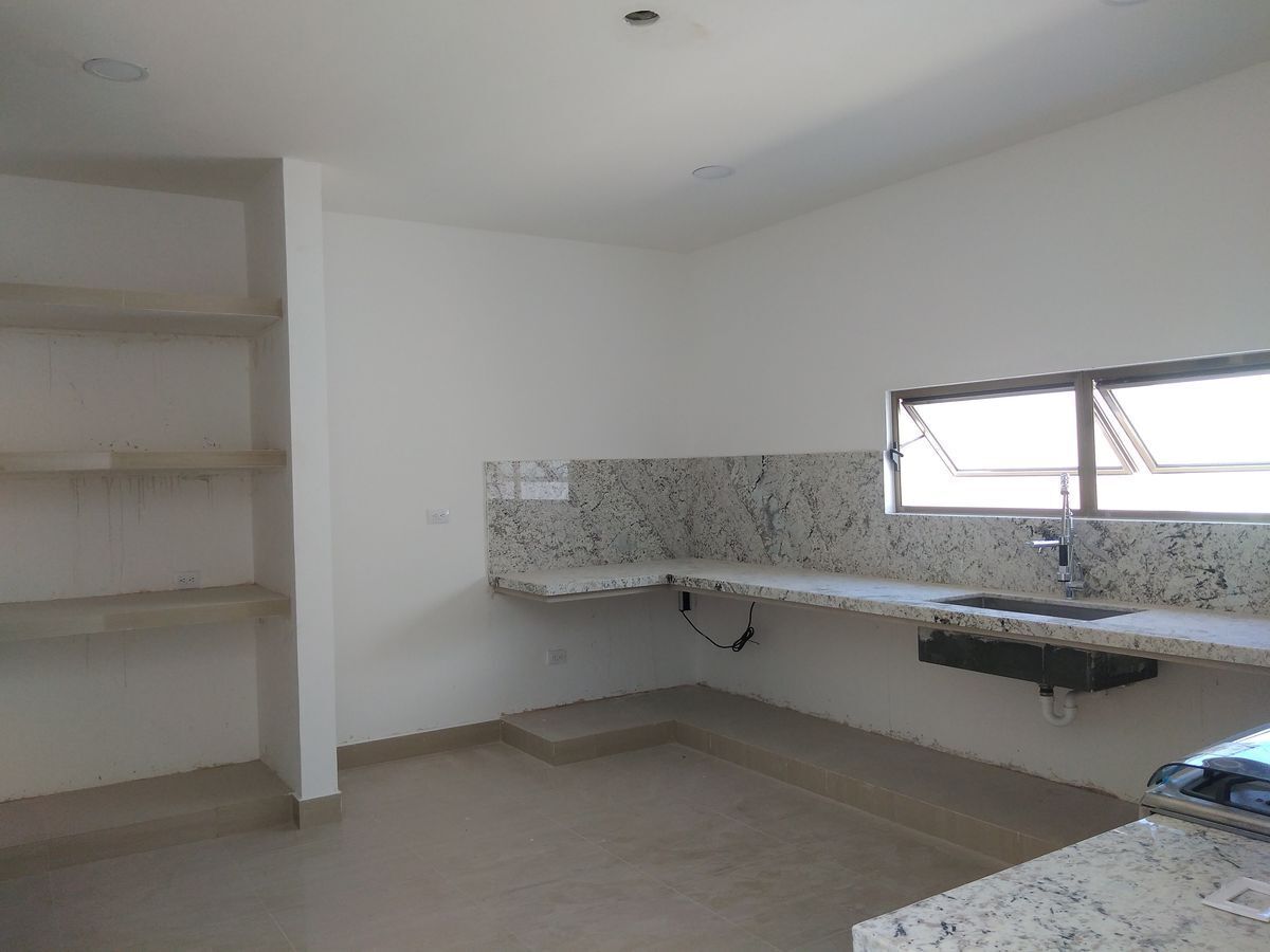 casa-en-venta-con-4-recamaras-una-en-planta-baja-en-terreno-amplio22-13070