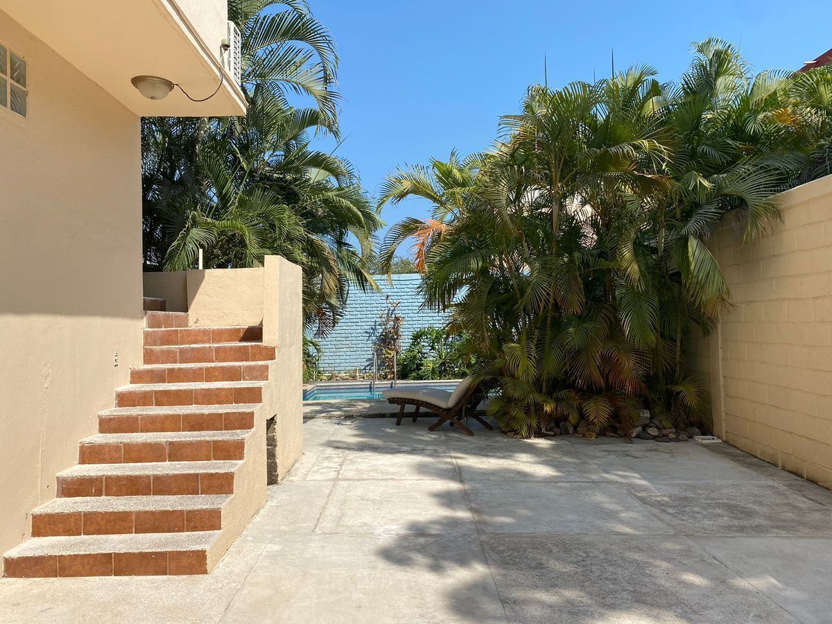 casa-en-venta-con-alberca-en-colonia-independencia-puerto-vallarta32-11763