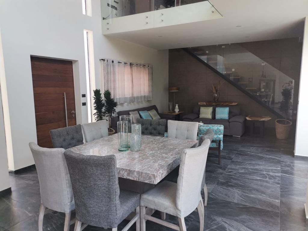 casa-en-venta-con-alberca-en-pedregal-de-vista-hermosa19-17255