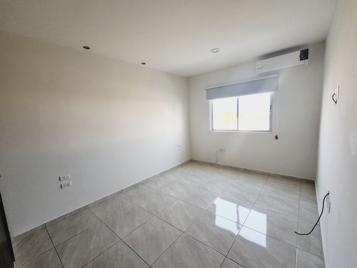 casa-en-venta-con-asador-fracc-lomas-de-la-rioja16-36499