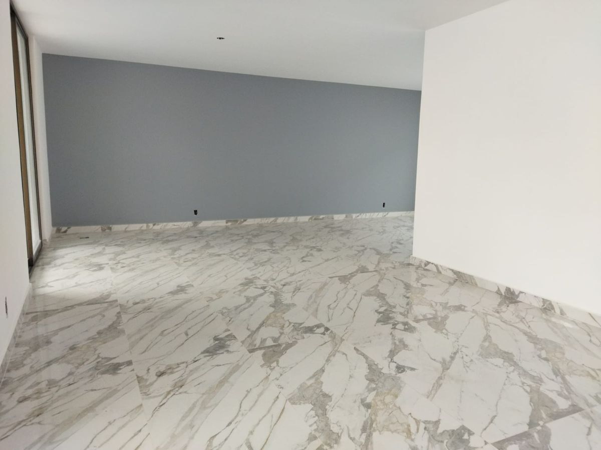 casa-en-venta-con-en-boulevares-totalmente-remodelada9-28058
