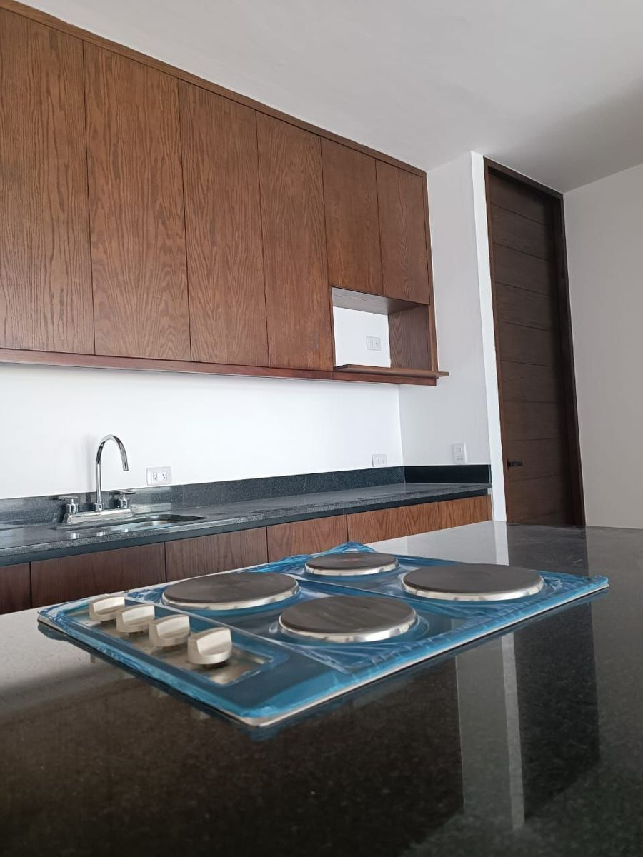 casa-en-venta-de-2-habitaciones-y-piscina-al-norte-de-mrida5-25320