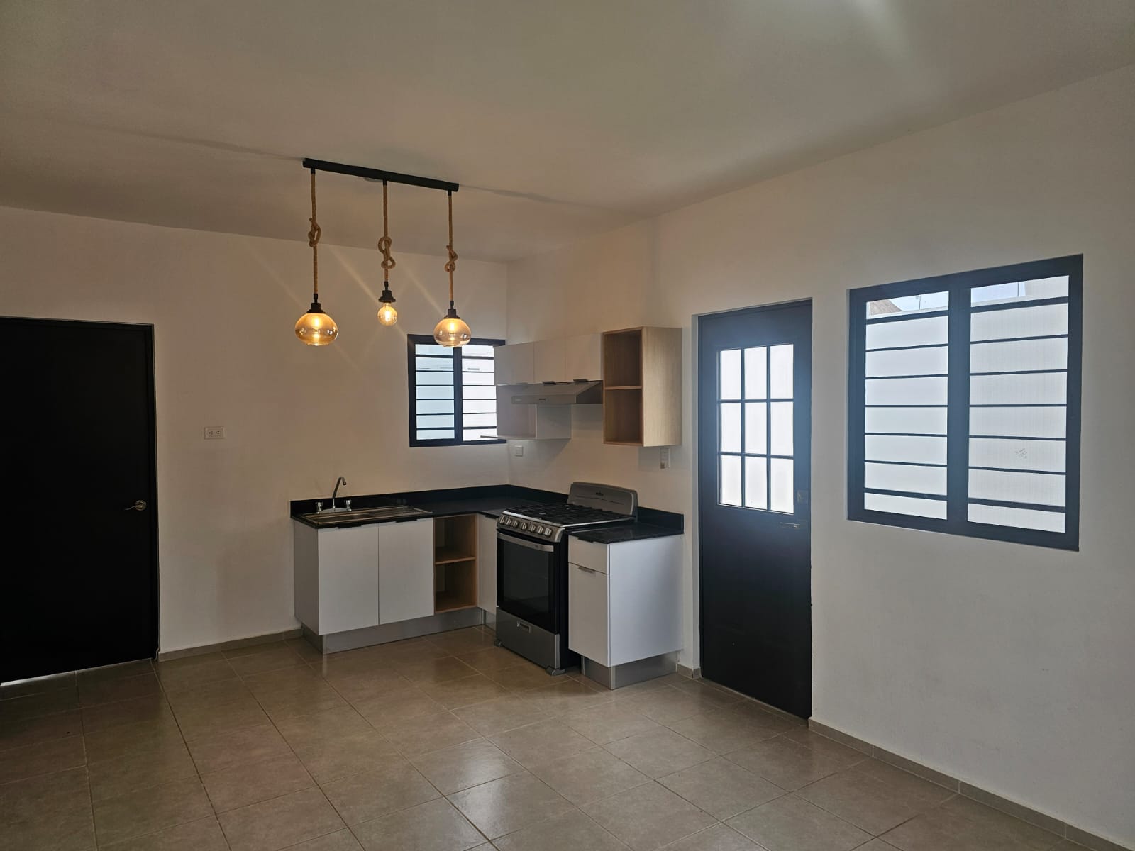casa-en-venta-de-2-recmaras-en-venta-residencial-marsella-en-playa-del-carmen2-38685