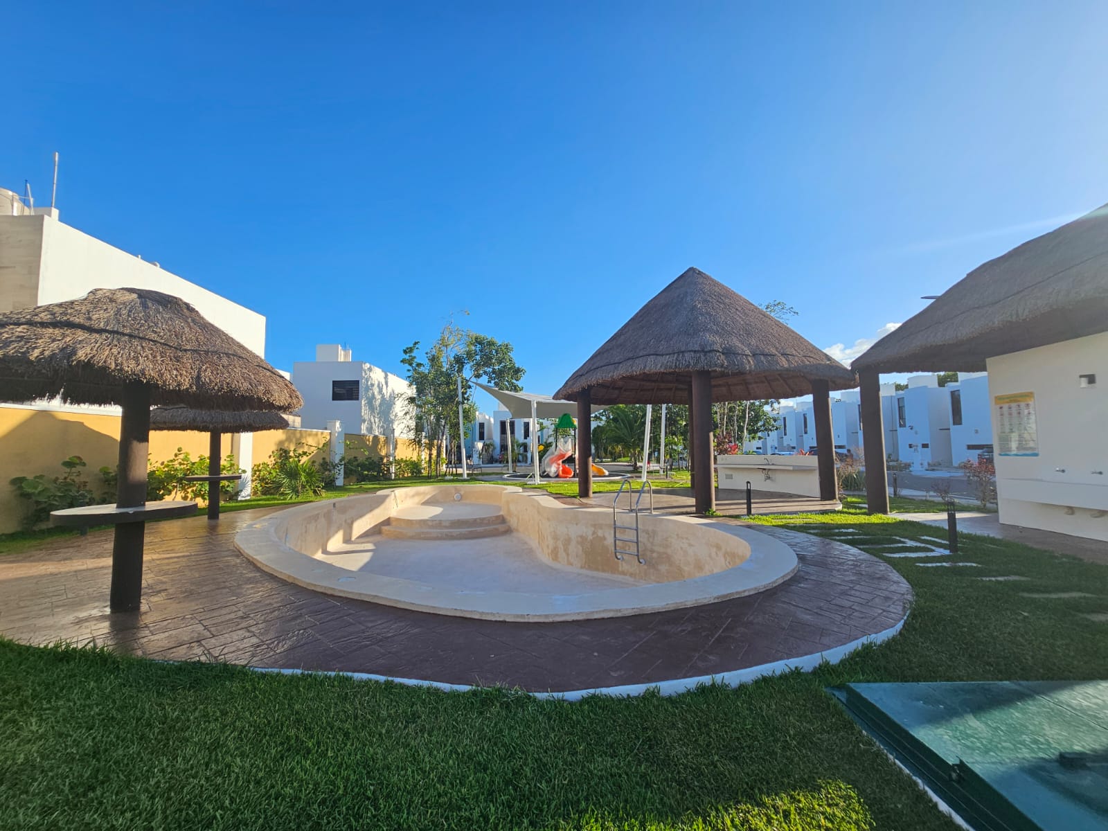 casa-en-venta-de-2-recmaras-en-venta-residencial-marsella-en-playa-del-carmen7-38685