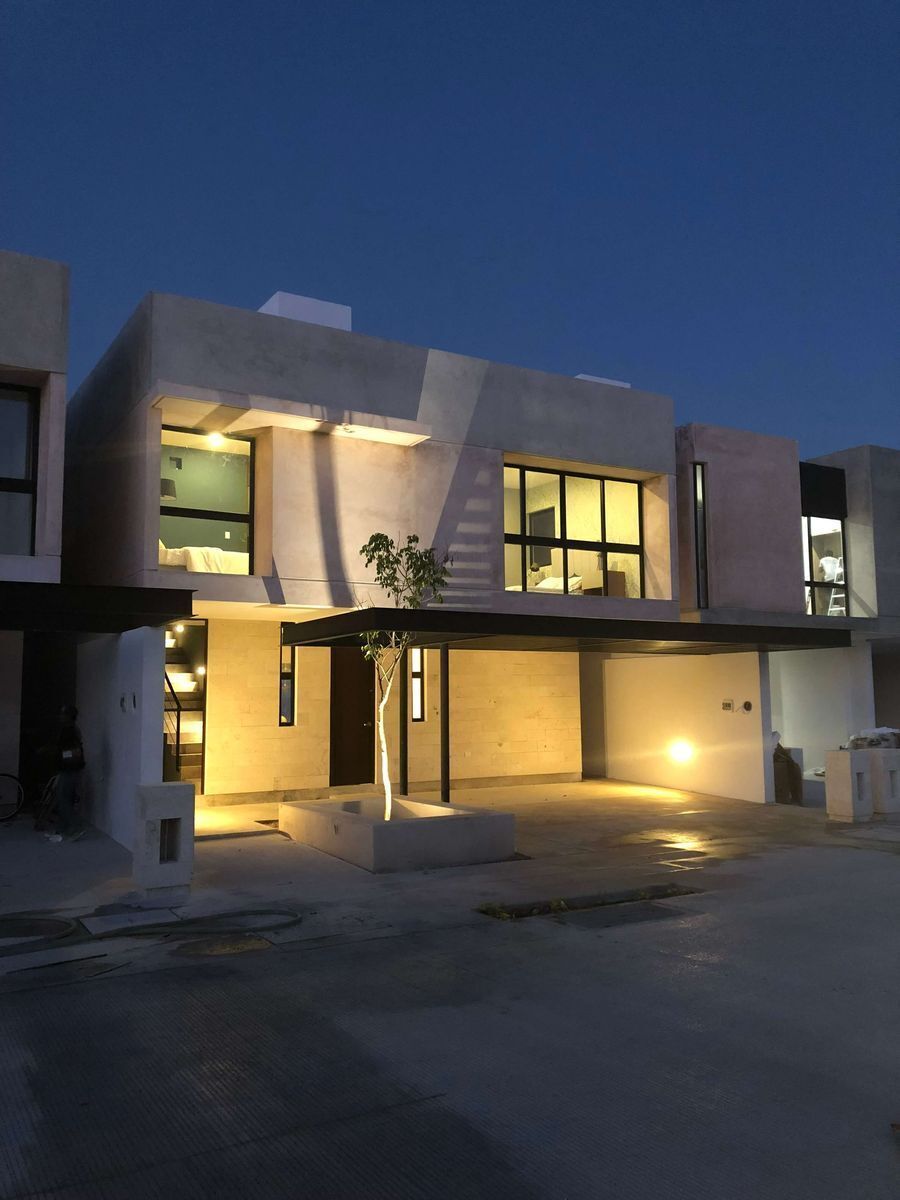 casa-en-venta-de-4-habitaciones-y-piscina-al-norte-de-mrida20-36663