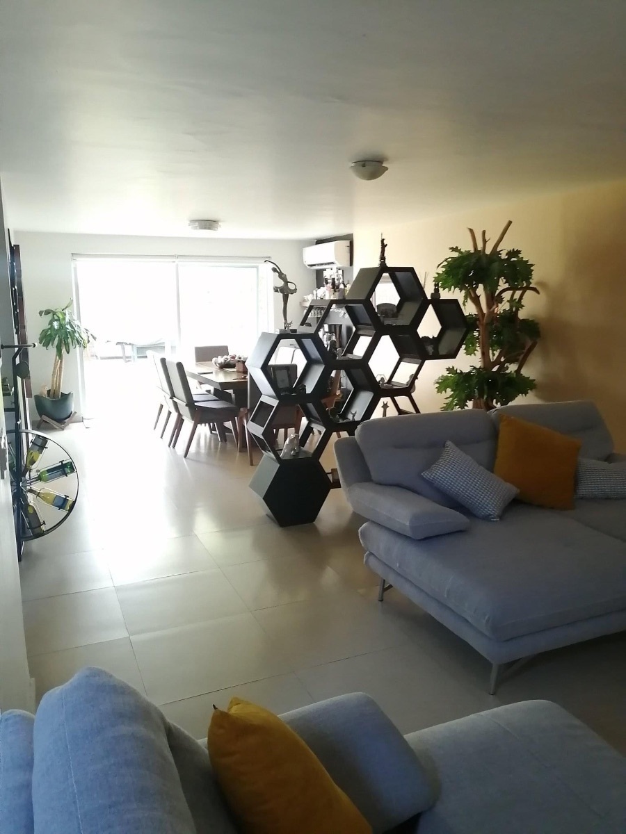 casa-en-venta-el-la-calma4-27451