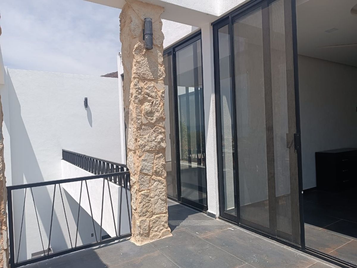 casa-en-venta-en-ajijic19-38335