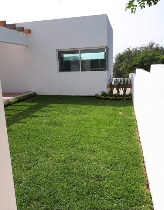 casa-en-venta-en-carretera-nacional-catujanes-monterrey-nl-unaplanta28-37362