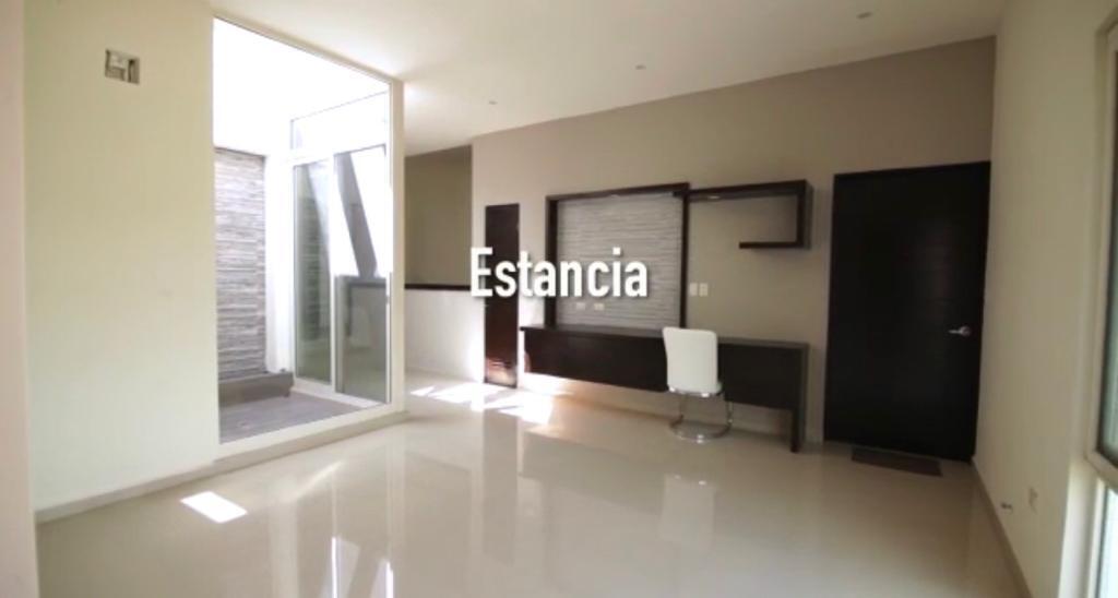 casa-en-venta-en-carretera-nacional-catujanes-monterrey-nl-unaplanta9-37362