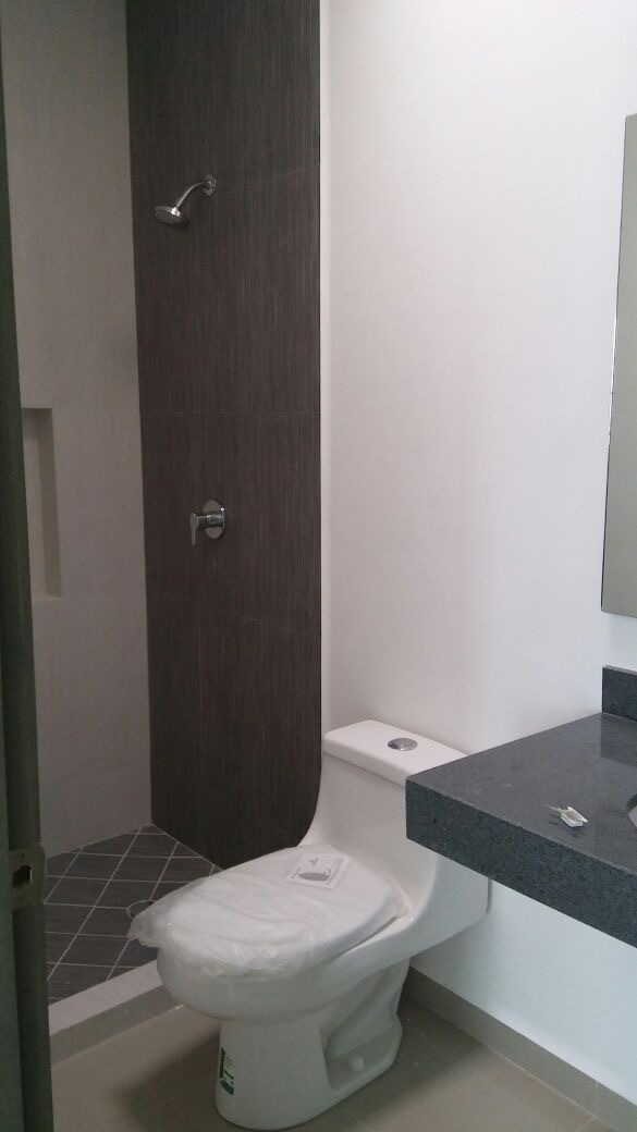 casa-en-venta-en-carretera-nacional-vistalta-residencial-equipada-con-cocina5-37338