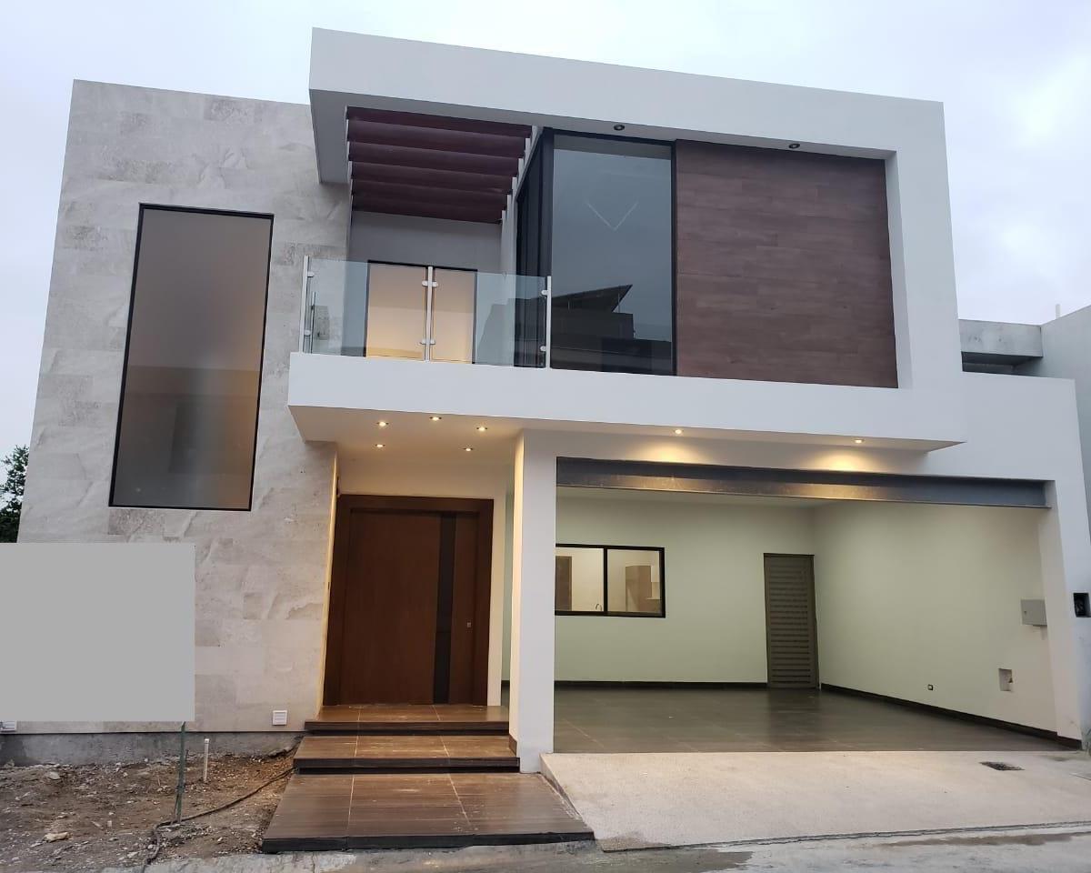 casa-en-venta-en-catujanes-carretera-nacional-monterrey-estudio-planta-baja6-37356