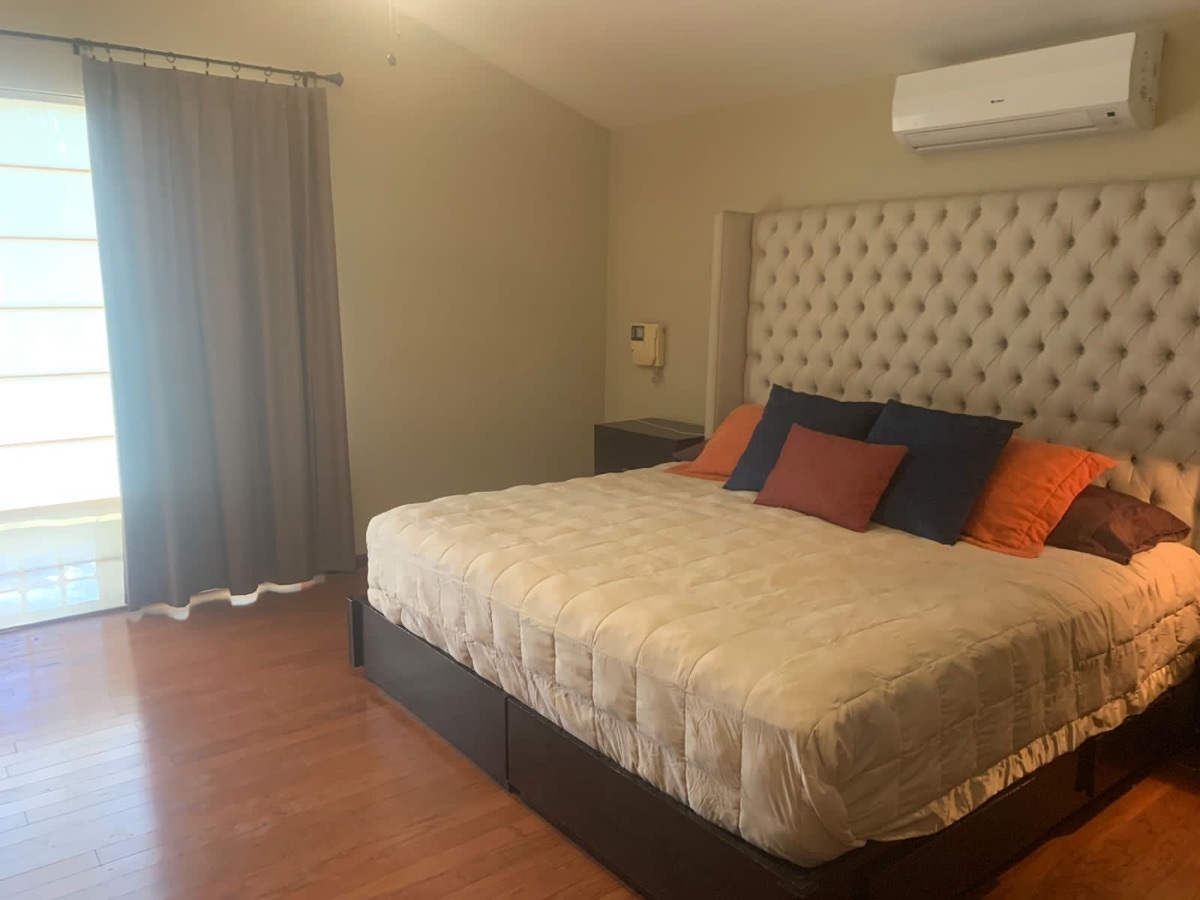 casa-en-venta-en-colinas-de-san-jeronimo12-26545