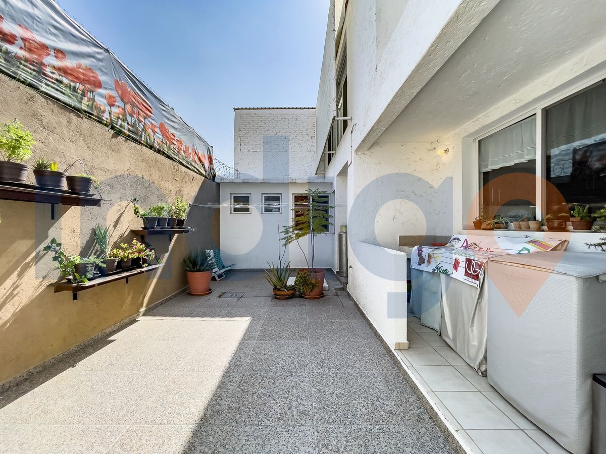 casa-en-venta-en-corregidora-el-pueblito-incluye-2-casas-despacho-y-oficinas13-30433