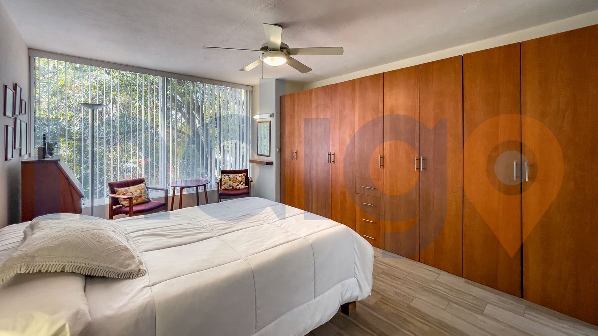 casa-en-venta-en-corregidora-el-pueblito-incluye-2-casas-despacho-y-oficinas21-30433