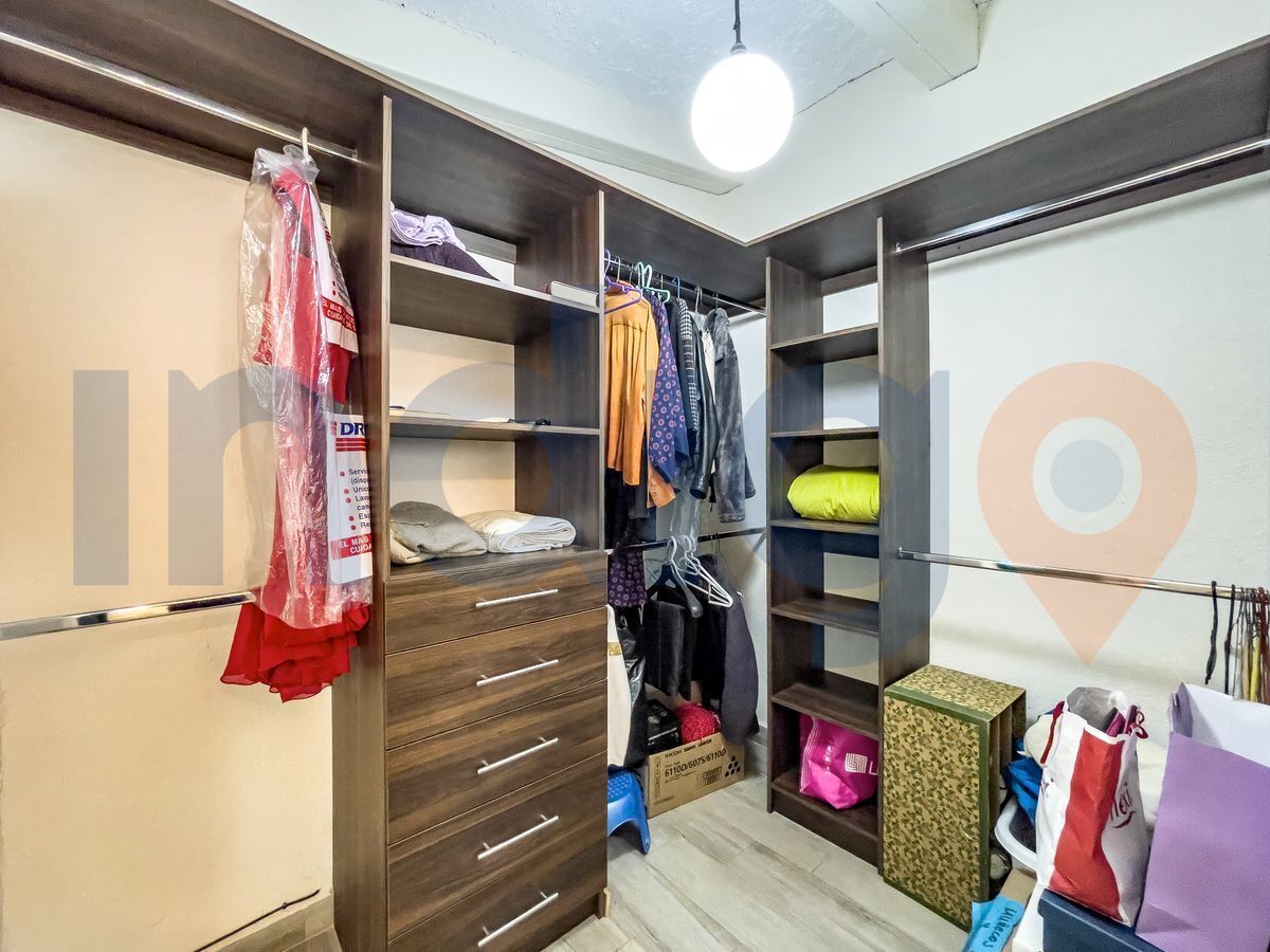 casa-en-venta-en-corregidora-el-pueblito-incluye-2-casas-despacho-y-oficinas24-30433
