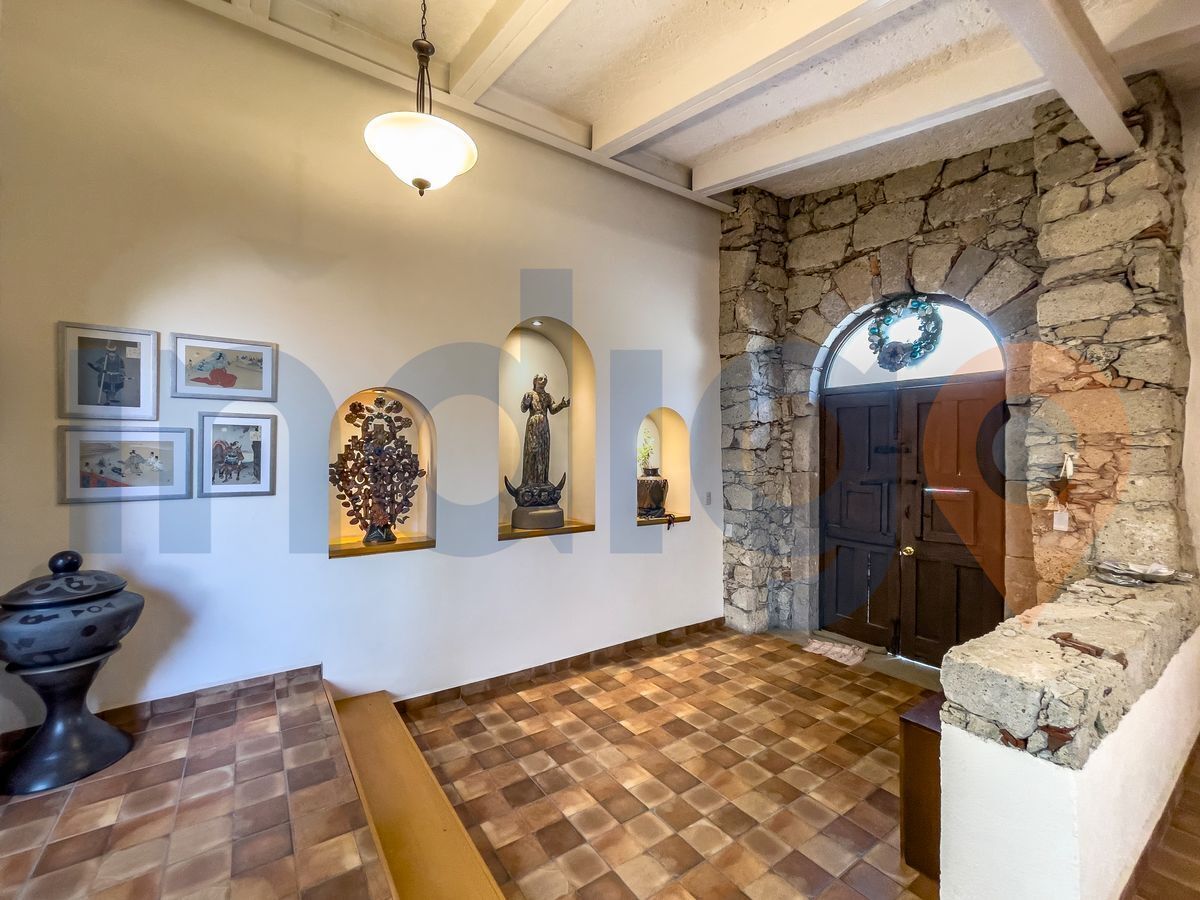 casa-en-venta-en-corregidora-el-pueblito-incluye-2-casas-despacho-y-oficinas4-30433