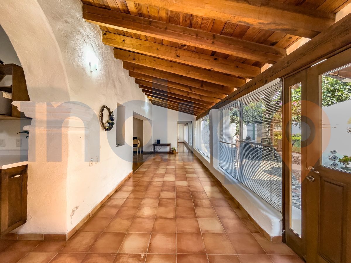casa-en-venta-en-corregidora-el-pueblito-incluye-2-casas-despacho-y-oficinas41-30433