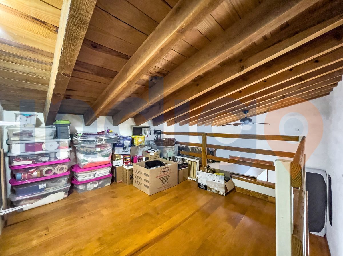 casa-en-venta-en-corregidora-el-pueblito-incluye-2-casas-despacho-y-oficinas50-30433