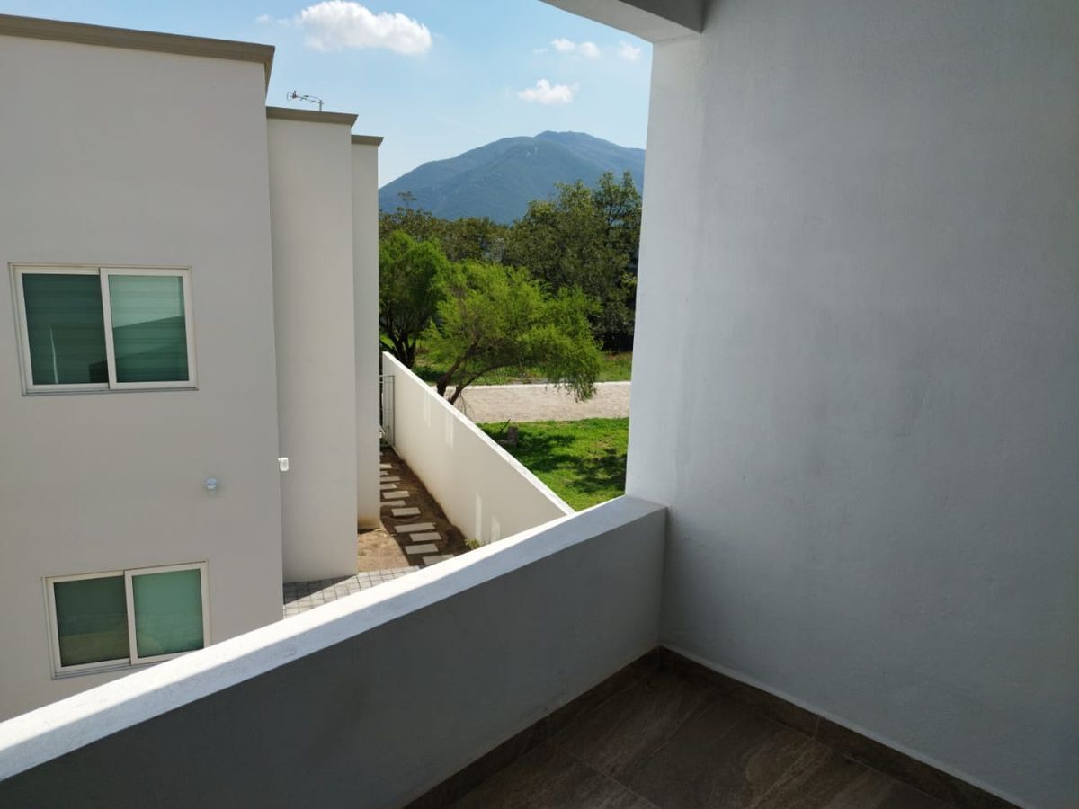 casa-en-venta-en-el-fracc-pueblito-de-santiago14-33554