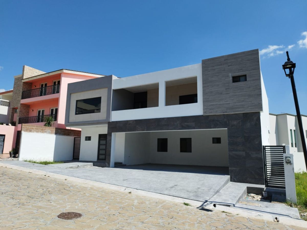 casa-en-venta-en-el-fracc-pueblito-de-santiago3-33554