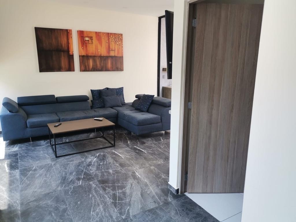 casa-en-venta-en-el-pedregal-de-vista-hermosa-con-alberca11-20260