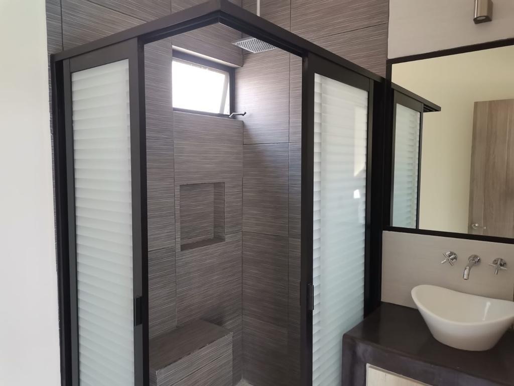 casa-en-venta-en-el-pedregal-de-vista-hermosa-con-alberca8-20260