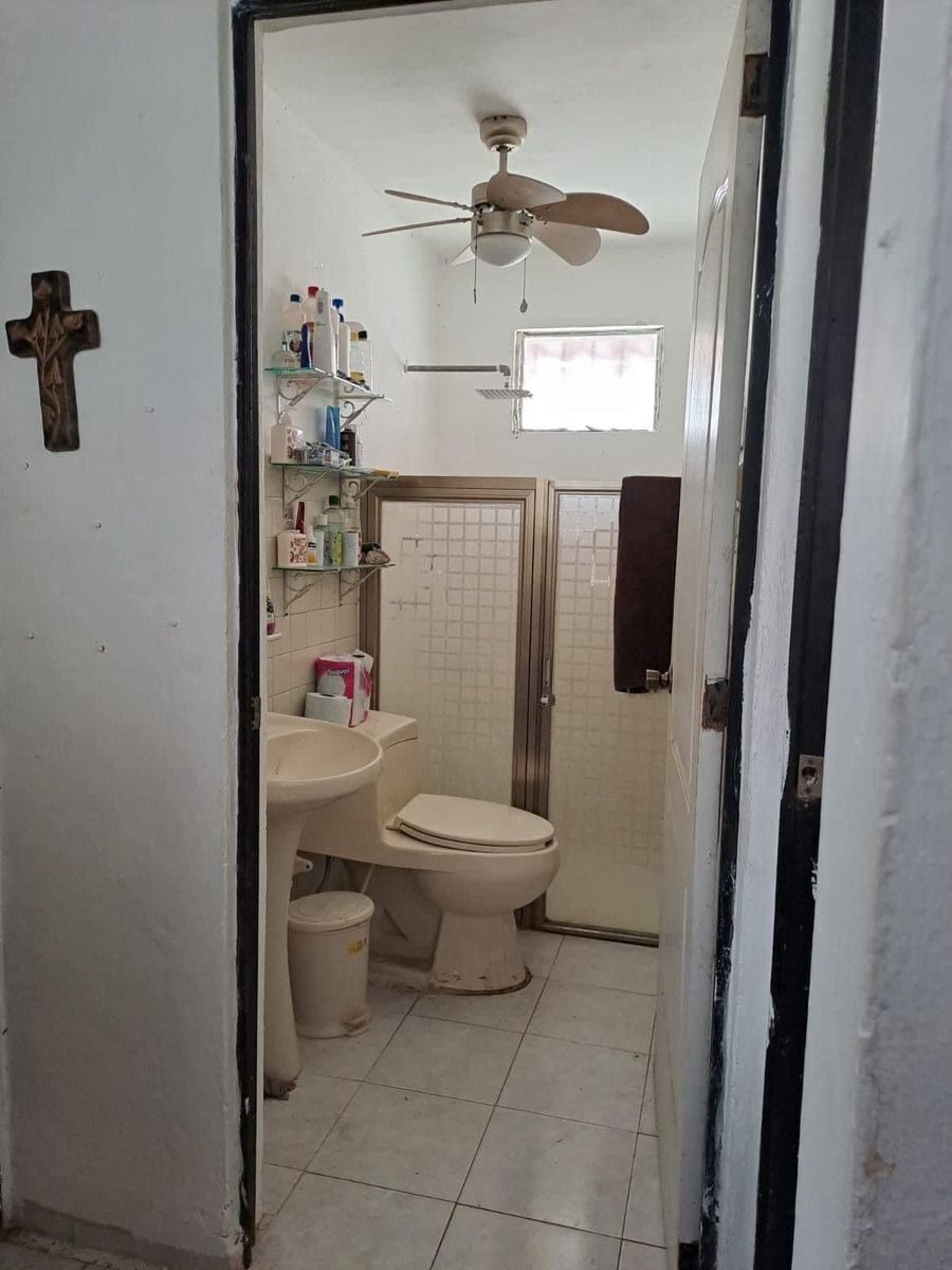 casa-en-venta-en-esquina-en-chuburna-merida-yuc-vcv3005-32256