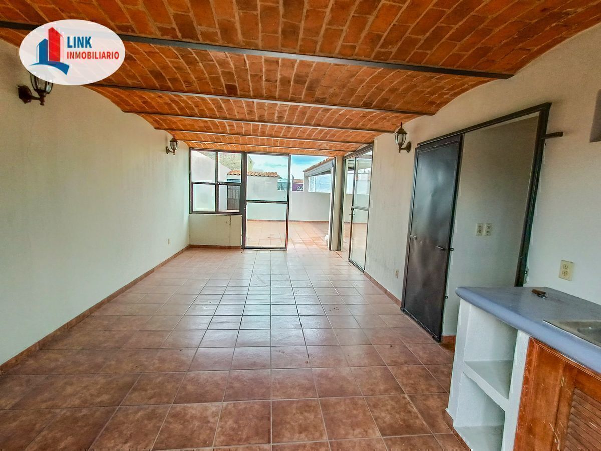 casa-en-venta-en-jardines-alcalde12-11884
