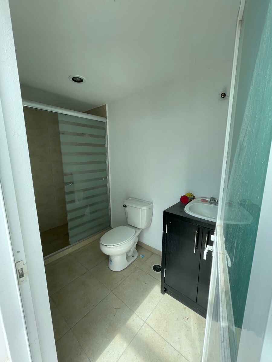 casa-en-venta-en-juriquilla-con-alberca-propia27-11633