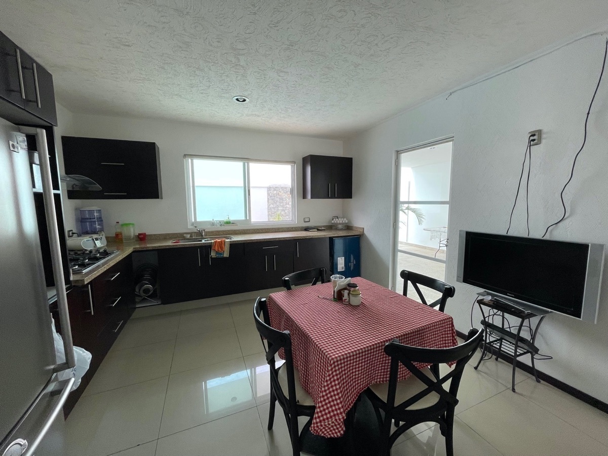 casa-en-venta-en-juriquilla-con-alberca-propia6-11633