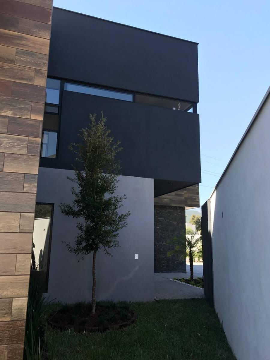 casa-en-venta-en-la-joya-residencial-carretera-nacional-monterrey-nl8-37398